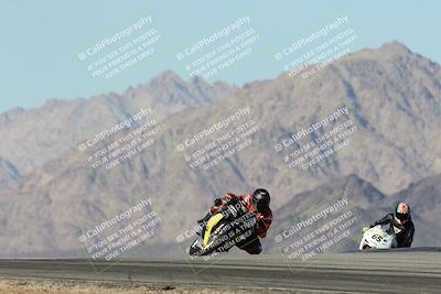 media/Dec-01-2025-Moto Forza (Mon) [[2daa91e15f]]/2-Intermediate Group/Session 4 Turn 9/